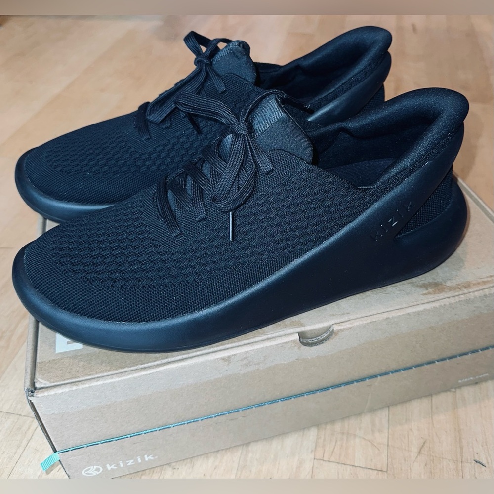 New Kizik Roamer Black Easy Slip-On Sneakers Shoes comfort Men’s 12 (Women 13.5)